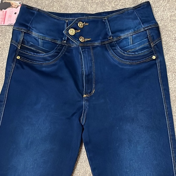 LT. ROSE Colombian push up jeans Size 5 NWT - Picture 3 of 13